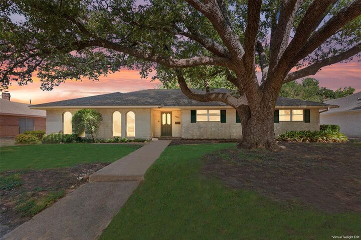 Property Photo: 5201 Lake Highlands Drive TX 76710