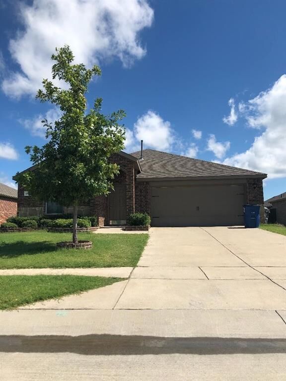 Property Photo:  1806 Arbordale Way  TX 75407 