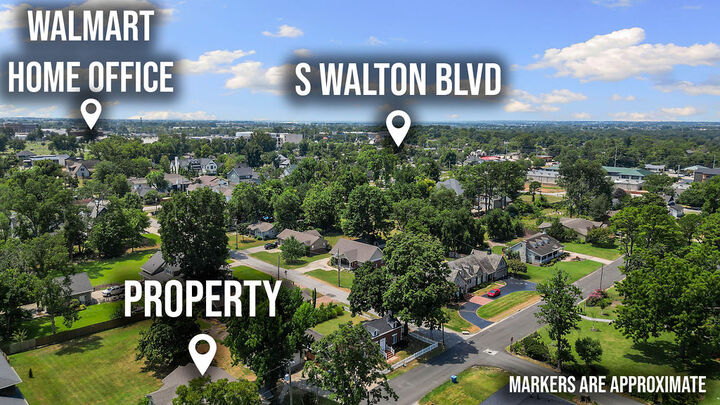 Property Photo:  607 NW Jefferson Street  AR 72712 