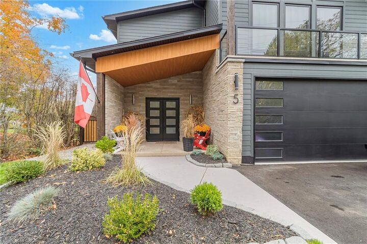 Property Photo: 5 Archibald Drive ON N0E 1M0