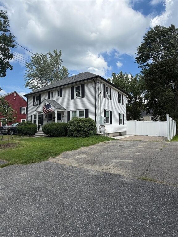 Property Photo: 19 Pocasset Ave. MA 01606
