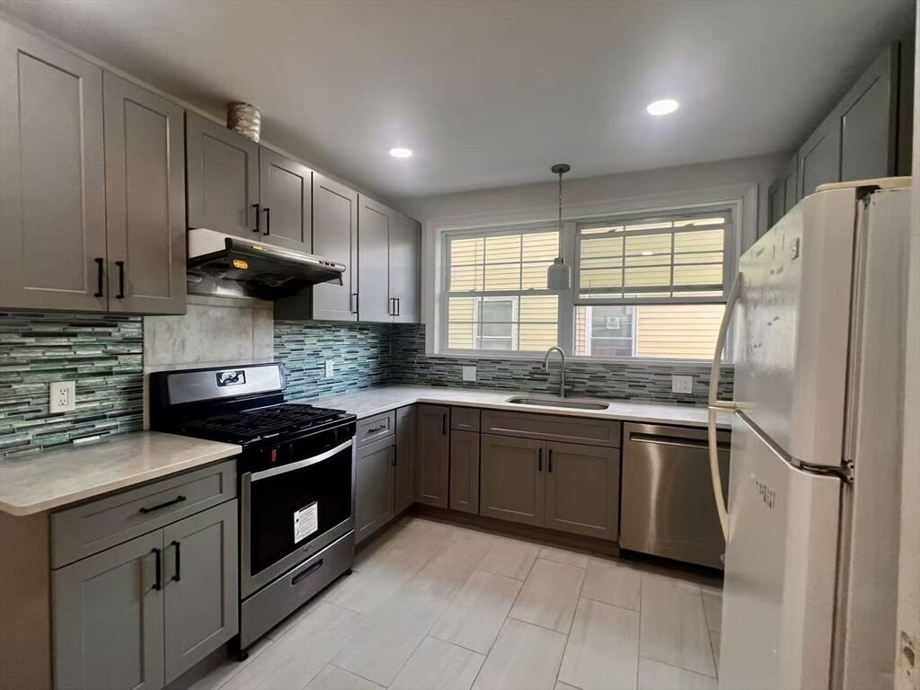 Property Photo:  347 Medfordst 1  MA 02148 