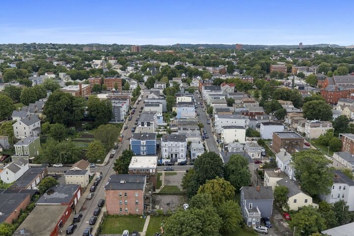 Property Photo: 119 George St MA 02119