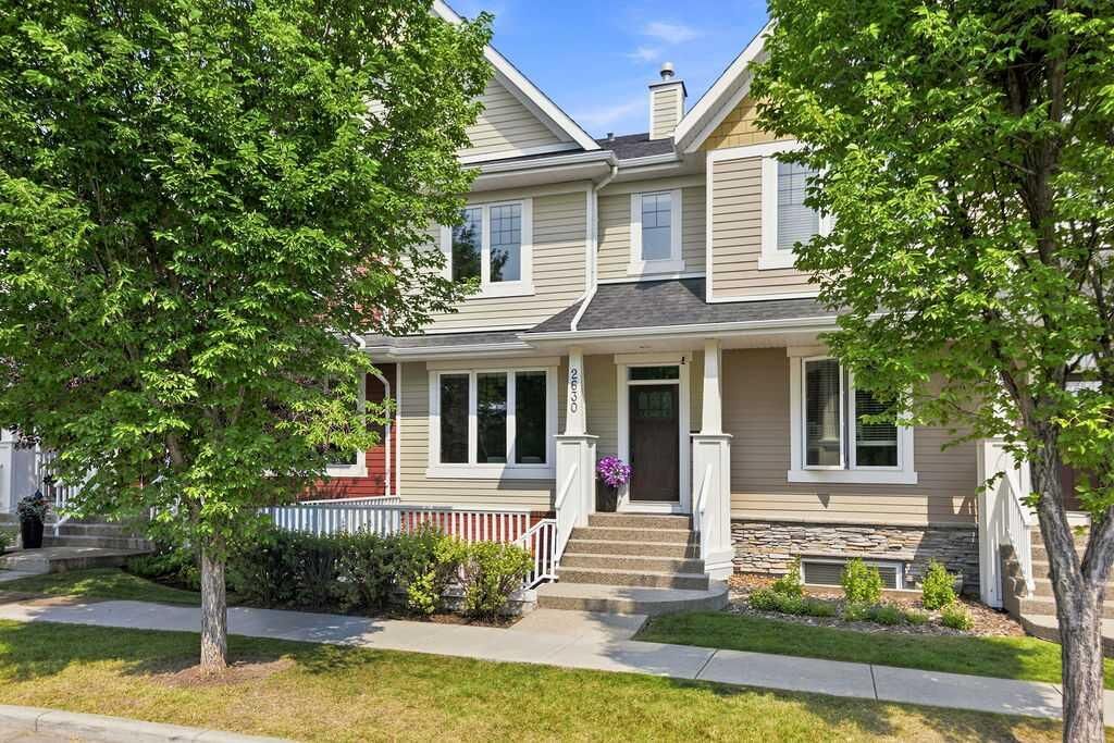 Property Photo:  2630 McLean Avenue SW  AB T3E 1V2 