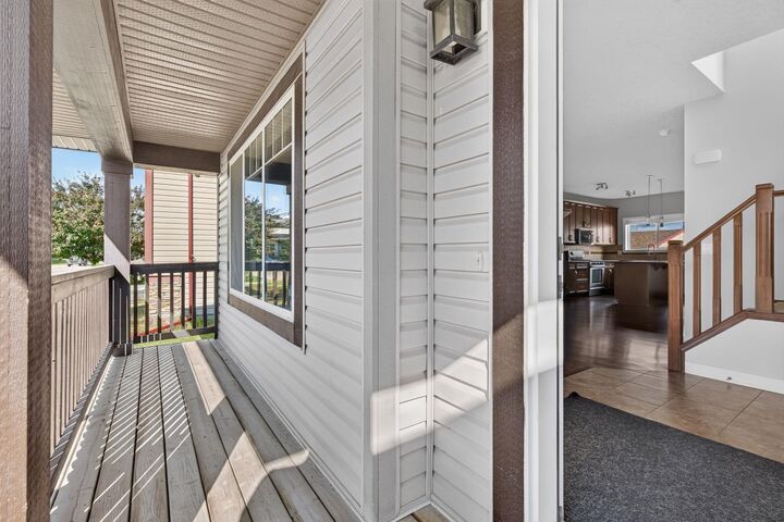 Property Photo: 22 Panora Road NW AB T3K 0R4