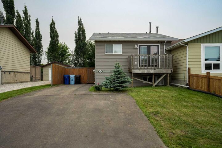 183 Cochrane Crescent — photo 1