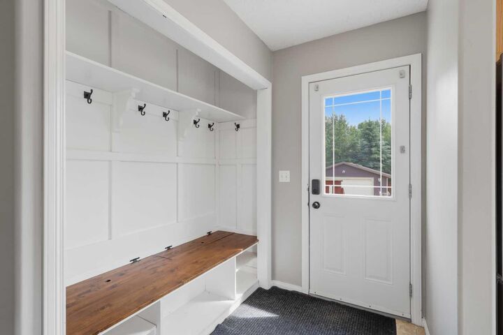 Property Photo: 521 Partridge Crescent AB T0B 0H0