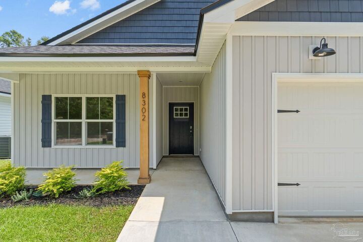 Property Photo: 8310 Vickie St FL 32514