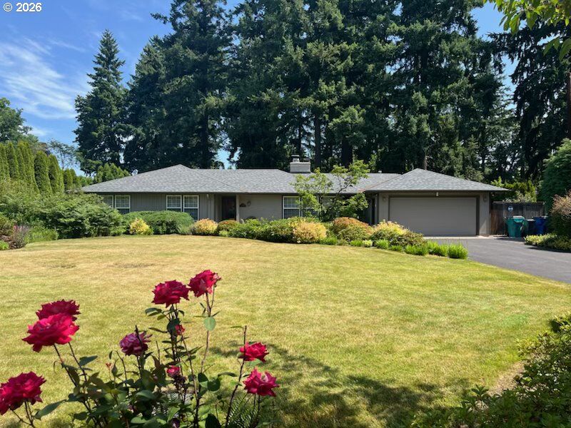 Property Photo: 5900 Buena Vista Dr WA 98661