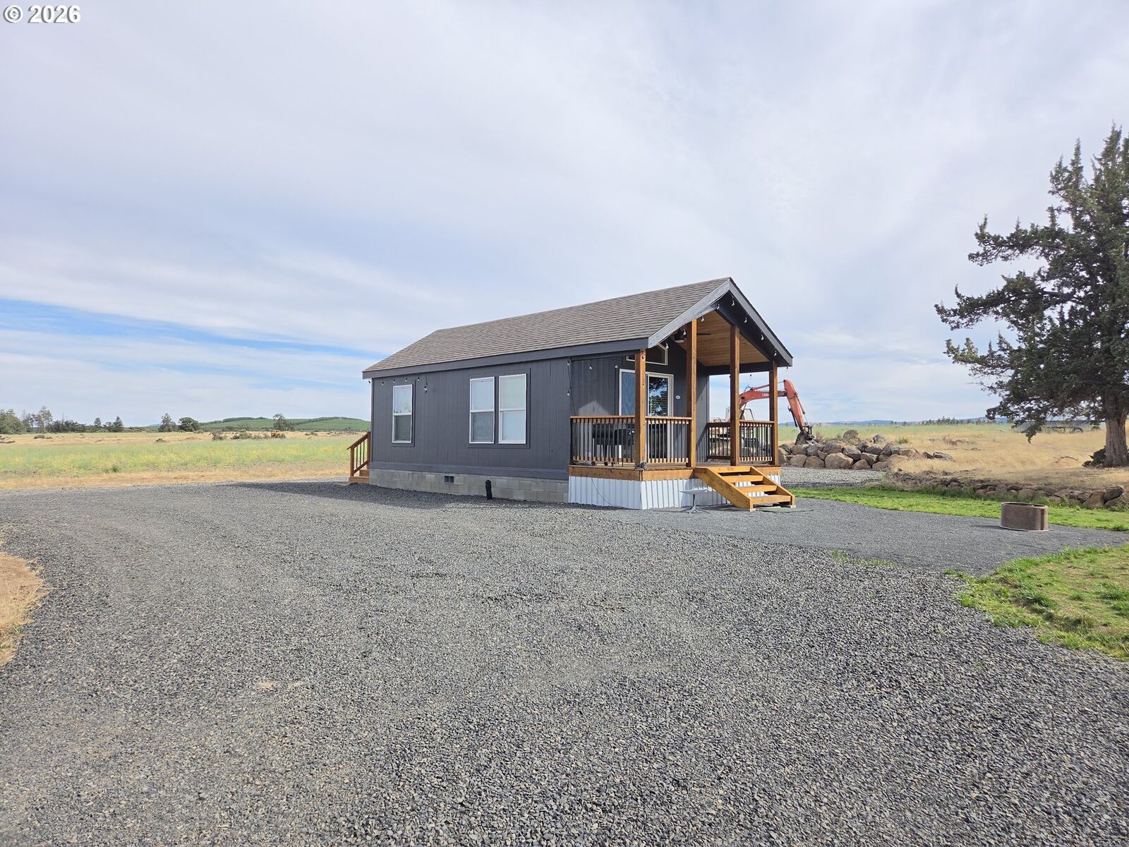 Property Photo:  55363 Smock Rd  OR 97063 