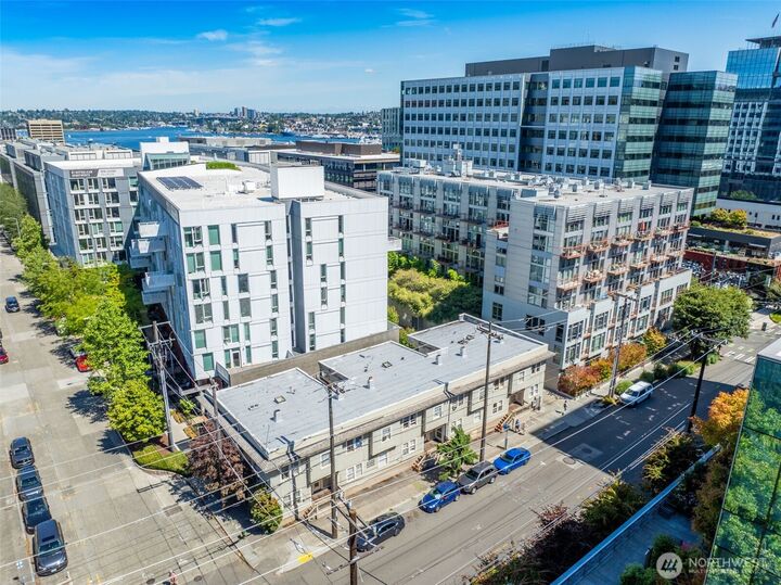 Property Photo:  800  Harrison Street  WA 98109 