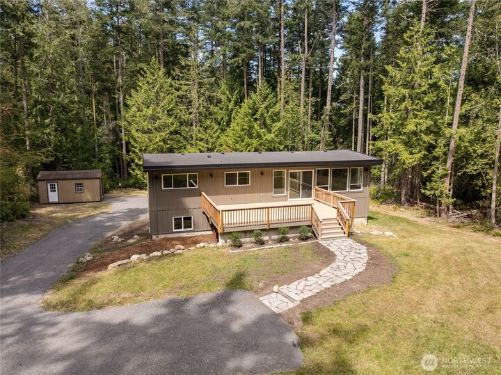 Property Photo: 610 Pavey Boulevard WA 98261