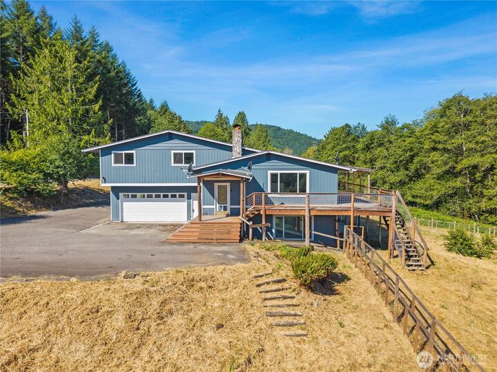 Property Photo:  431  Highland Valley Road  WA 98356 