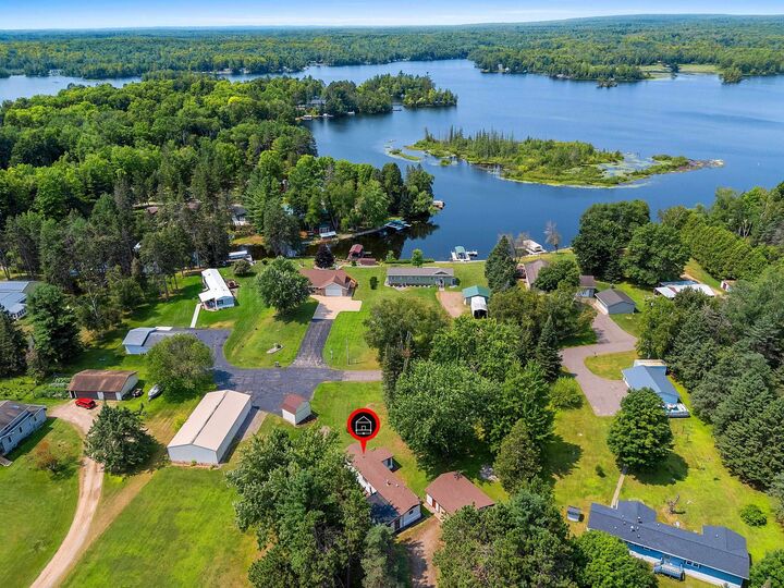 Property Photo:  17331 Valley View Road  WI 54175 