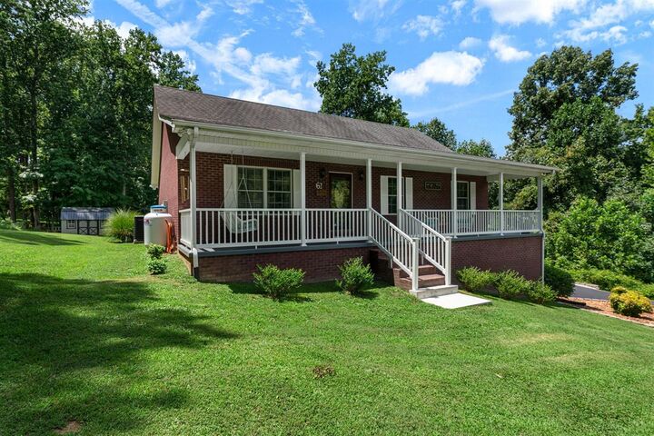 Property Photo:  61 Mohegan Mound  KY 42156 
