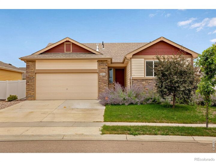 Property Photo: 928 Barasingha Street CO 80550