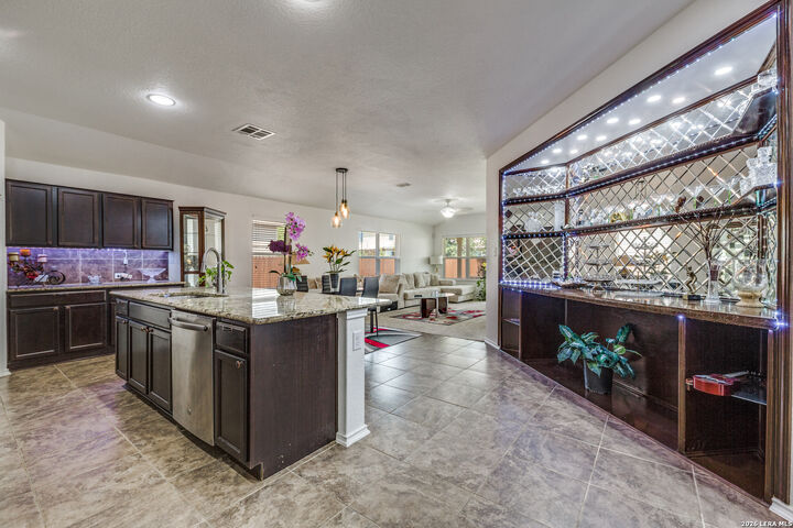 Property Photo:  10415 Rhyder Rdg  TX 78254 