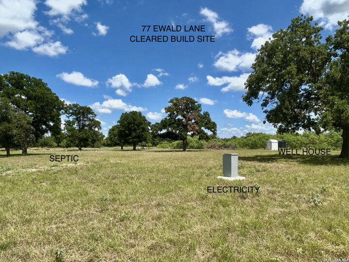 Property Photo:  77 Ewald Ln  TX 78624 