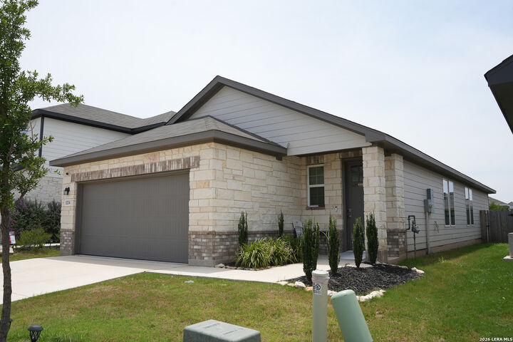Property Photo:  13234 Forscher Crest  TX 78253 