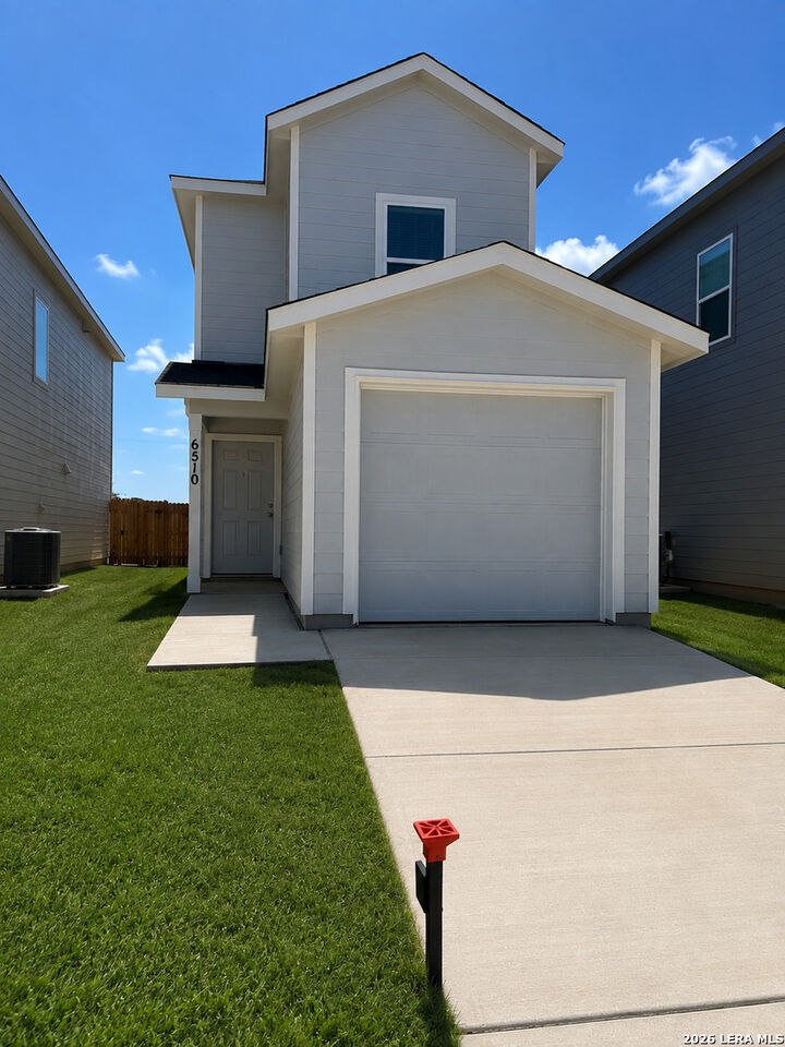Property Photo:  6510 Dali Bnd  TX 78263 
