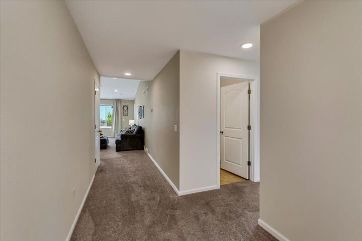 Property Photo: 248 Tall Grass Trail WI 53590