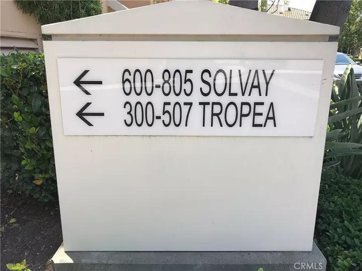 Property Photo:  708 Solvay Aisle  CA 92606 