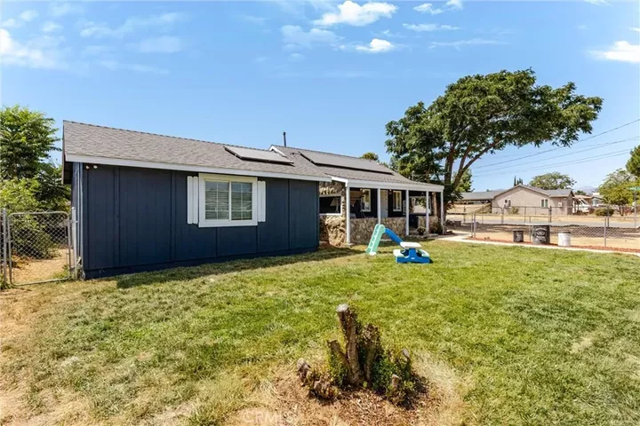Property Photo: 889 Pennsylvania CA 92223