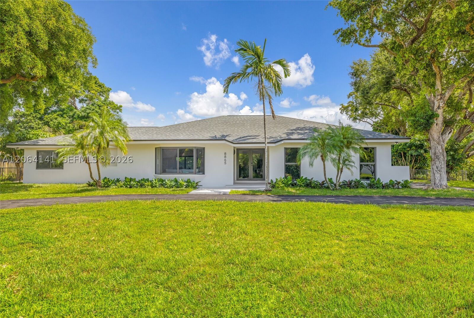 Property Photo: 8865 SW 176th Ter FL 33157