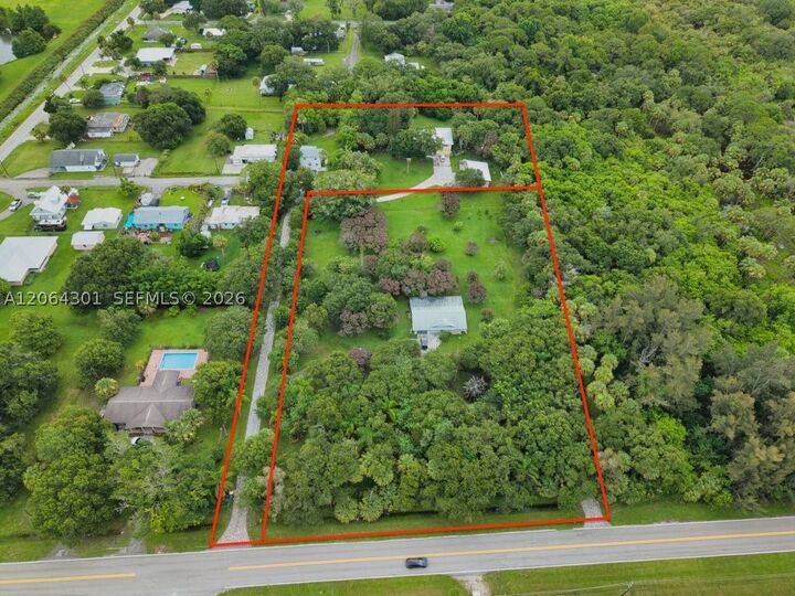Property Photo:  2108 Okeechobee Rd  FL 34950 