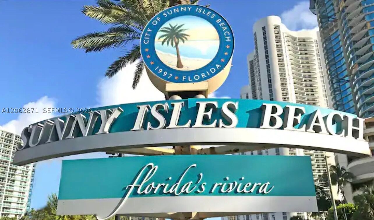 Property Photo:  19201 Collins Ave 545  FL 33160 