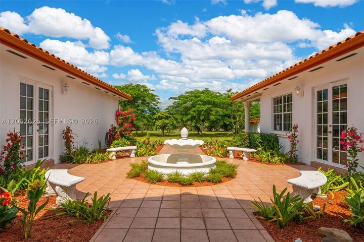 Property Photo: 23800 SW 207th Ave FL 33031