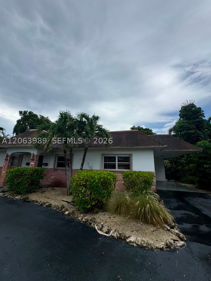 Property Photo: 2020 NE 33rd St 2020 FL 33064