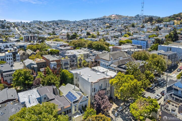 Property Photo:  85 Henry Street  CA 94114 