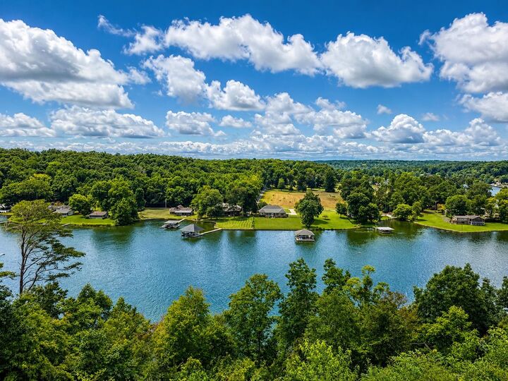 Property Photo:  100 Riverview Way  AL 35645 