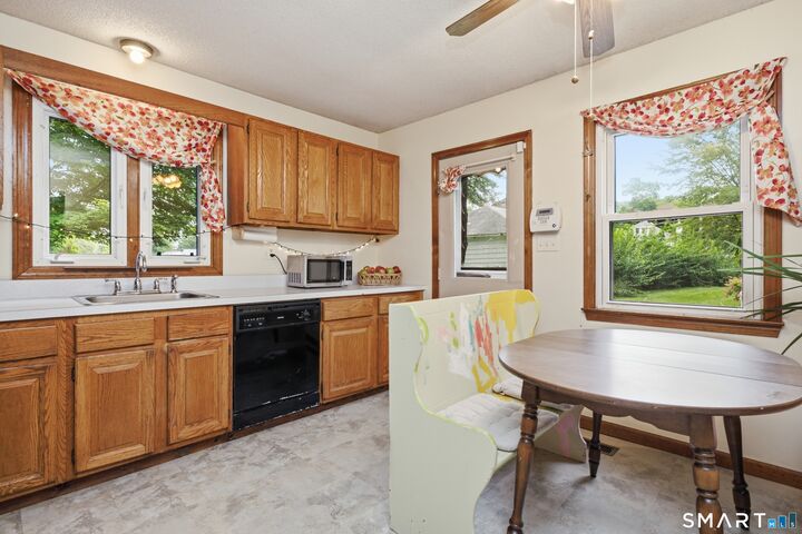 Property Photo:  24 Yale Avenue  CT 06762 