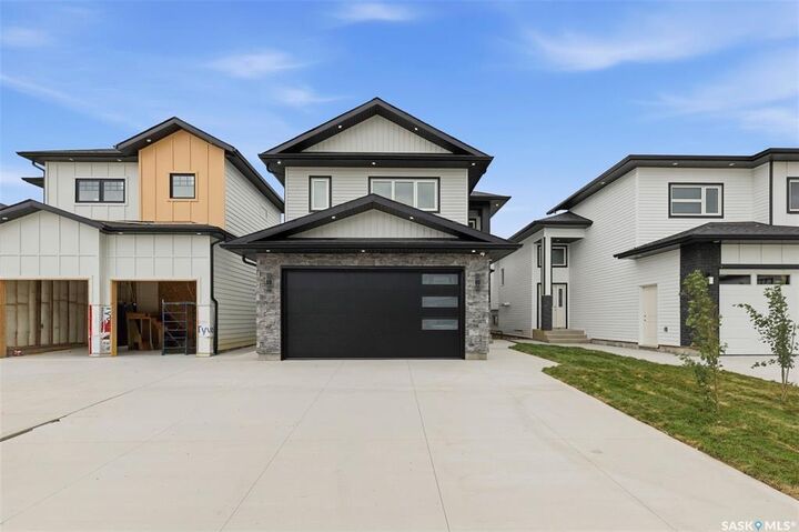 Property Photo:  1215 Nightingale Terrace  SK S7L 7R6 