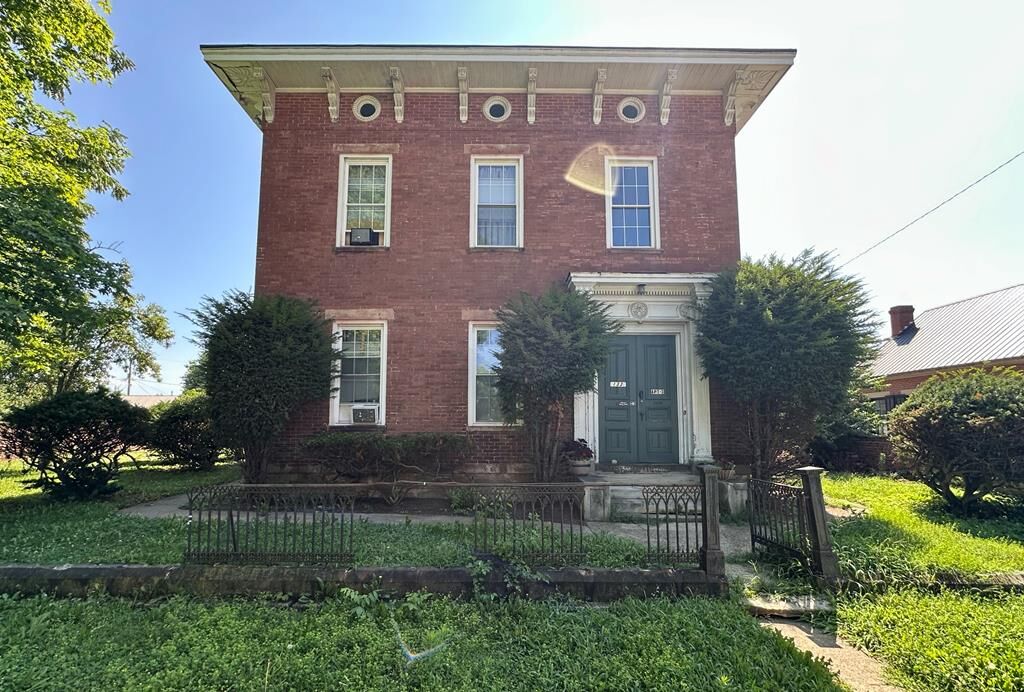 Property Photo: 133 High Street OH 45601