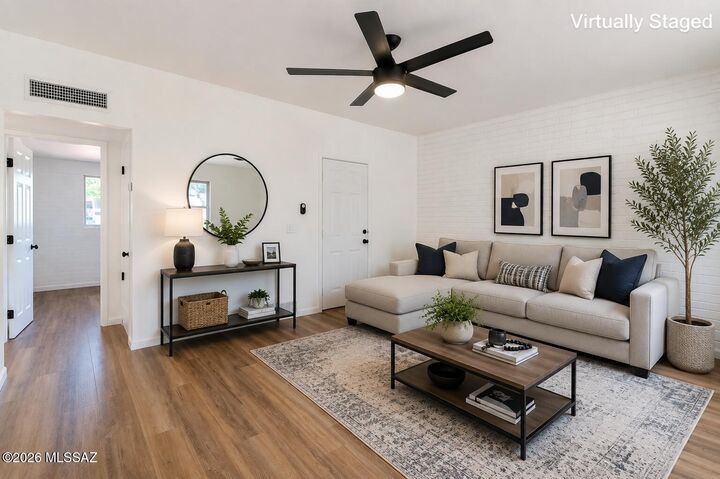 Property Photo: 310 W Santa Luisa Street AZ 85706