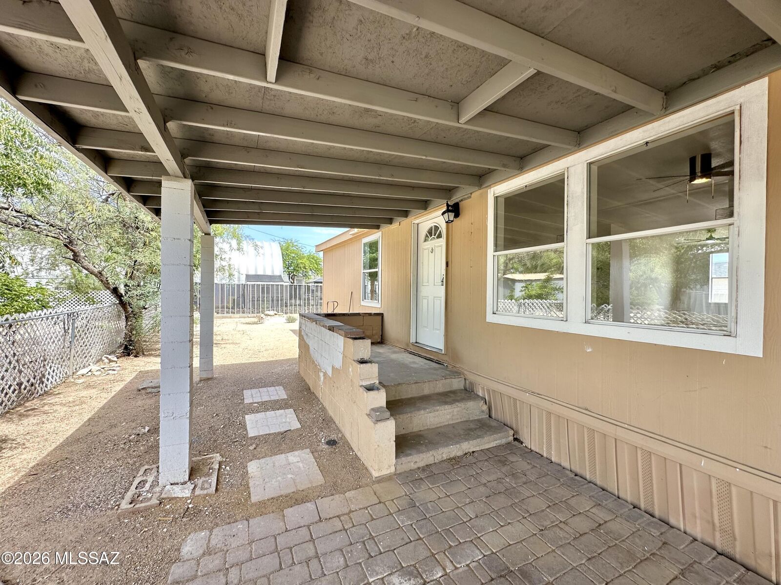 Property Photo:  3217 E Bilby Road  AZ 85706 