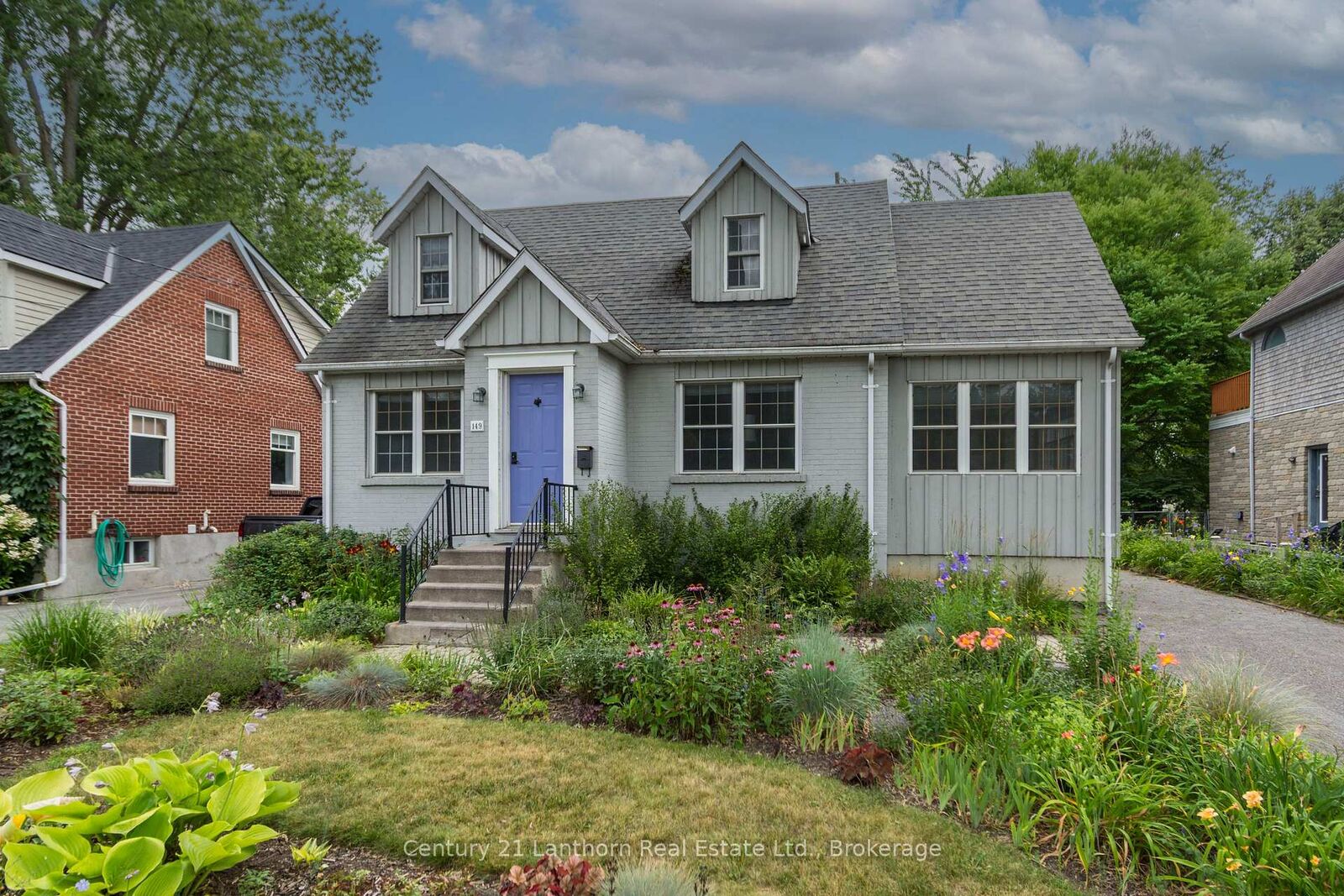 Property Photo: 149 Dufferin Avenue ON K8N 3W9