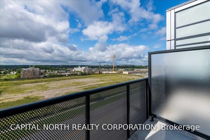 Property Photo:  681 Yonge Street 616  ON L4N 4E8 