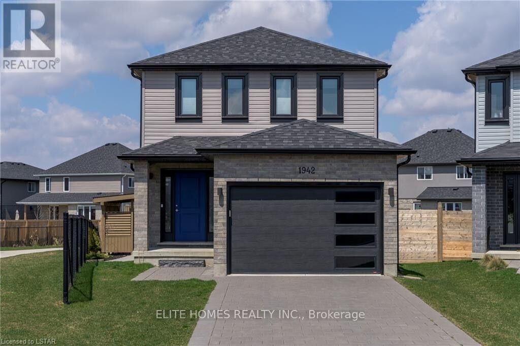 Property Photo:  1942 Foxridge Crescent  ON N6G 0L8 