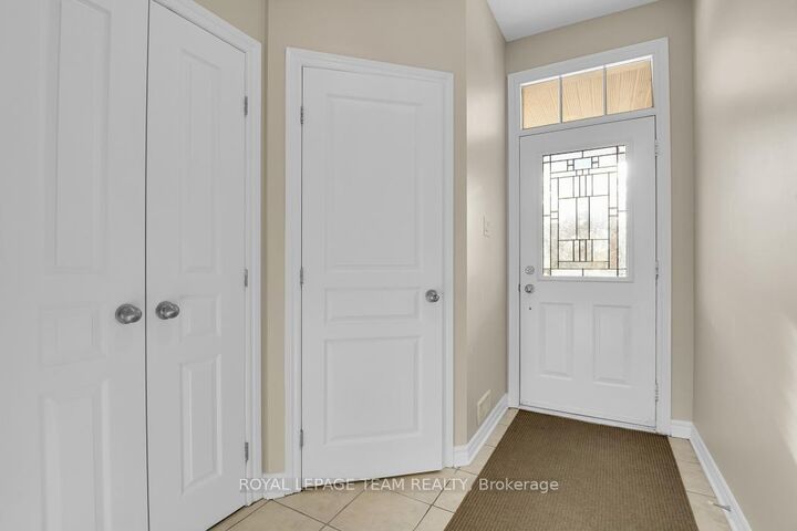 Property Photo:  541 Salzburg Drive  ON K4A 0C6 