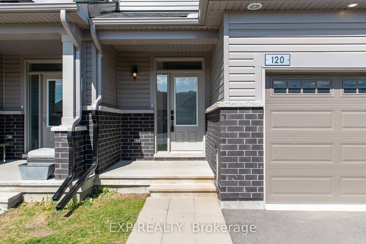 Property Photo:  120 Patchell Place  ON K0G 1J0 