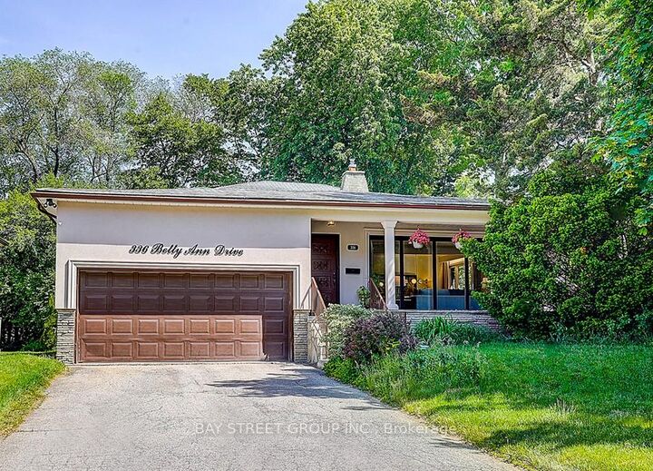 Property Photo:  336 Betty Ann Drive  ON M2R 1B3 