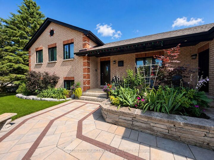 Property Photo: 1277 Sunnidale Road ON L4M 4S4