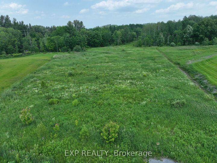 Property Photo:  26 Nirmala Drive  ON K4C 0B2 