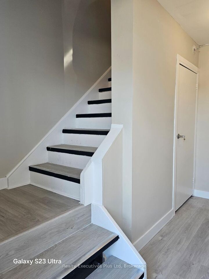Property Photo: 884 County Rd 6 Road S Apt 2 ON L0L 2J0
