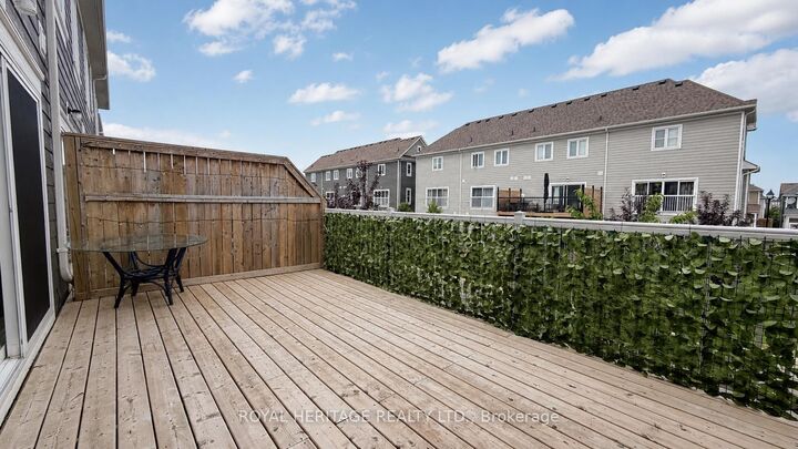 Property Photo:  107 Sandhill Crane Drive  ON L9Z 0J6 
