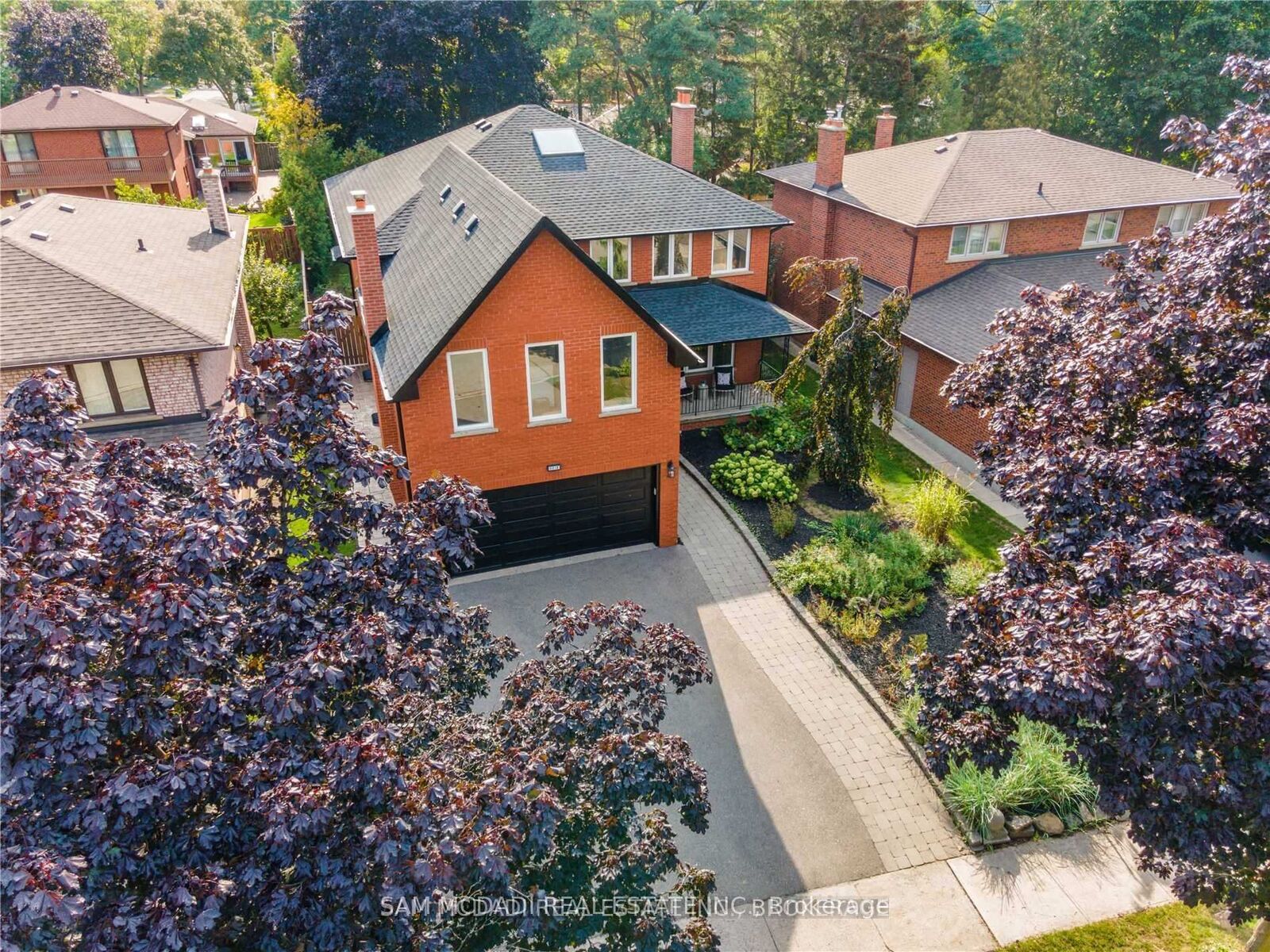 Property Photo:  2212 Florian (Lower) Road  ON L5A 2M4 
